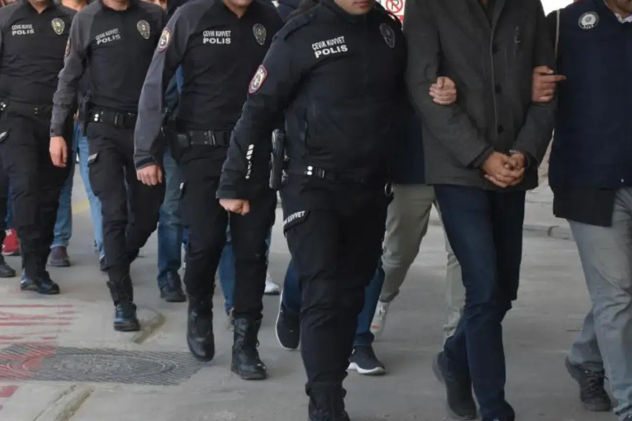 Ankara'da uyuşturucu operasyonu: 69 şüpheli tutuklandı