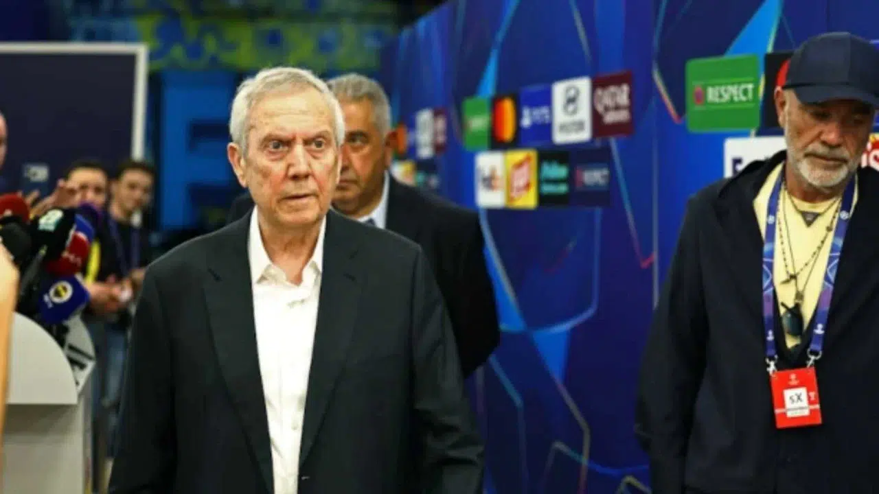 Fenerbahçe'de Göztepe yenilgisi sonrası istifa sesleri yükseldi!