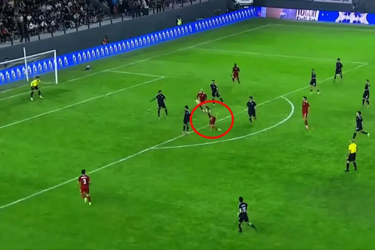 Irak'tan Fantastik Gol: Defalarca İzleyeceksiniz!