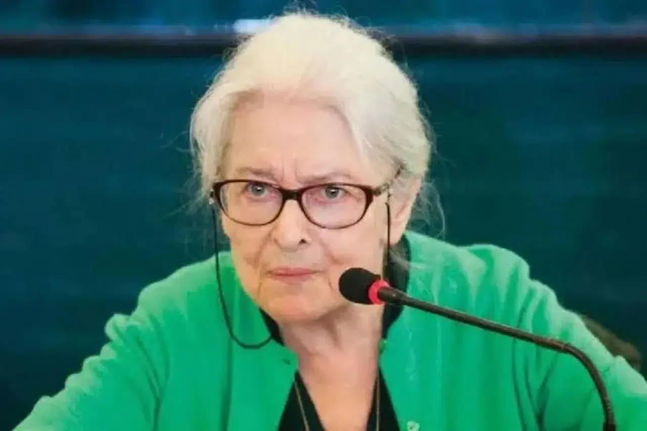 Prof. Dr. İoanna Kuçuradi tedavi gördüğü hastanede hayatını kaybetti
