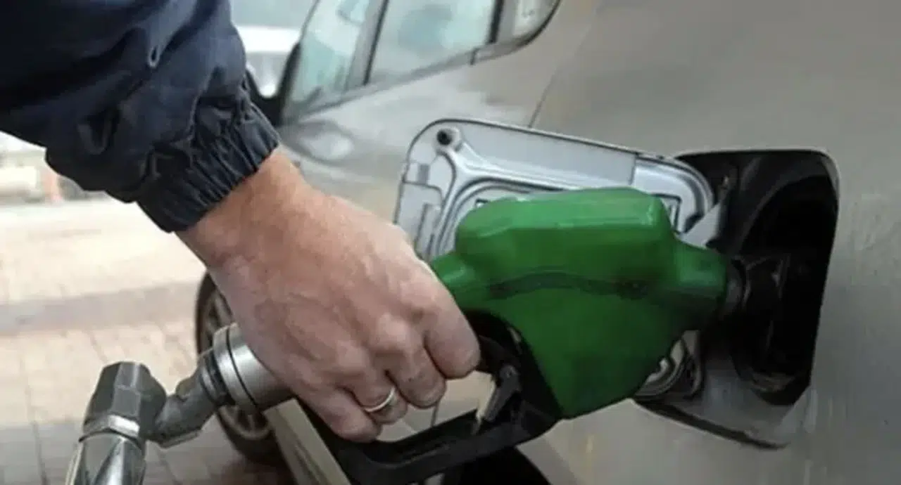 Benzine 4,30 TL İndirim Geliyor! 20 Ekim Benzin, Motorin ve LPG Fiyatları Ne Kadar Olacak?