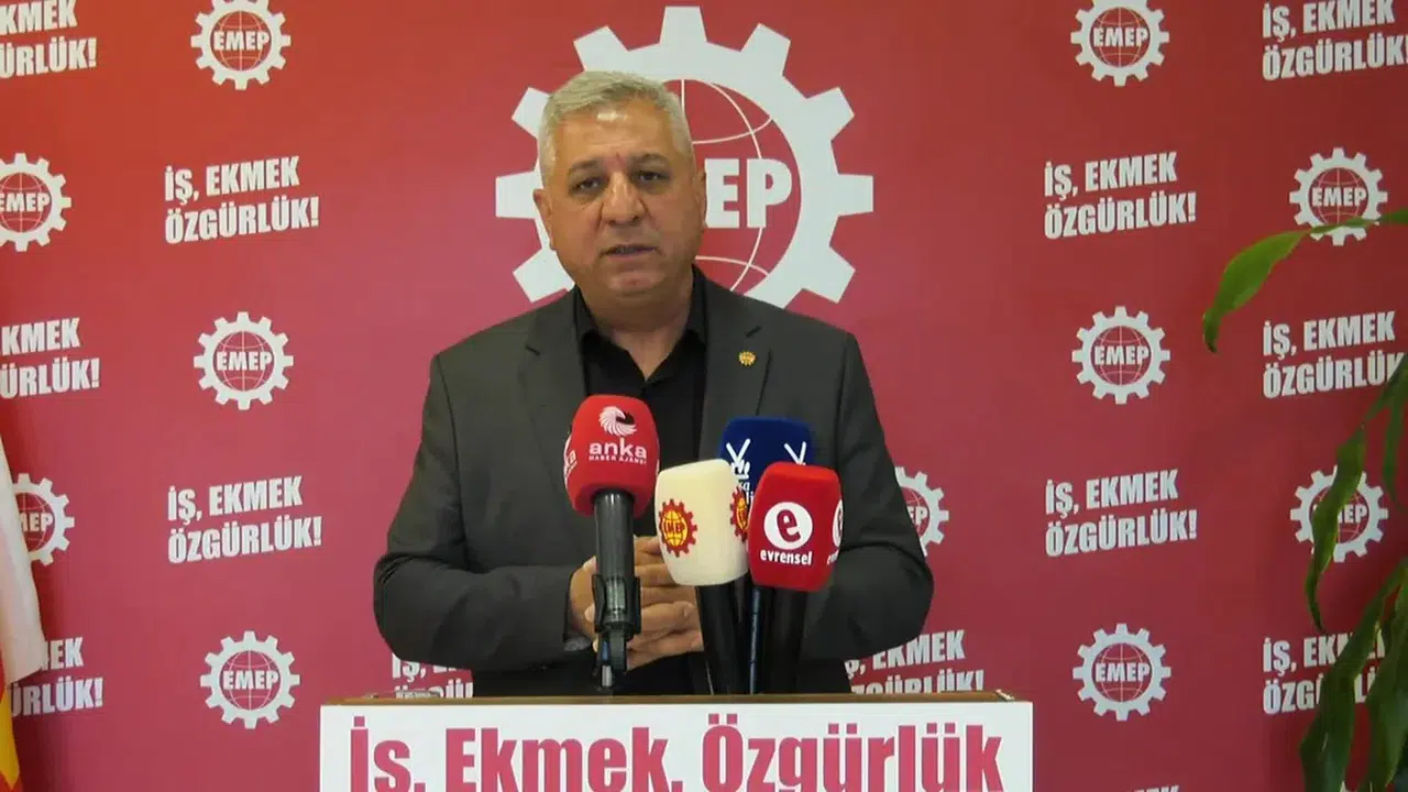 Seyit Aslan: "İstanbul'da acil tahliye edilmesi gereken 10 bin bina var"