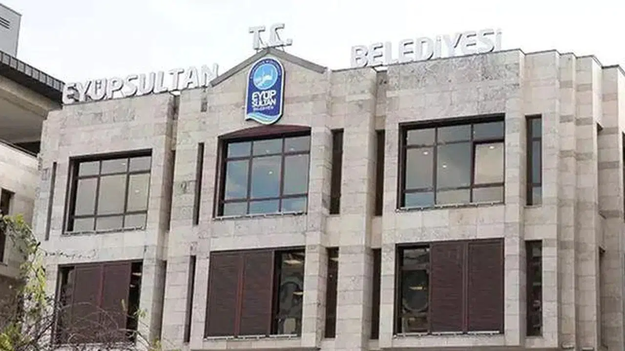 Eyüpsultan Belediye Başkanı Mithat Bülent Özmen adliyeye sevk edildi