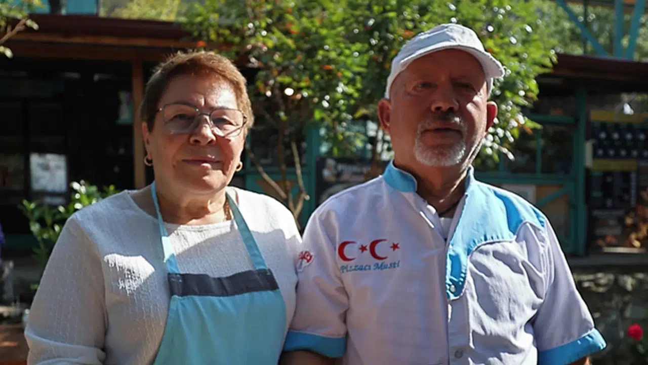 İsveç'ten Çorum'a dönen emekli çiftin pizza başarısı! Köyde başladılar, 3 şubeye ulaştılar