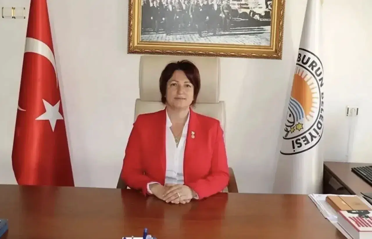 Karaburun Belediye Başkanı İlkay Girgin Erdoğan kimdir ve hangi partiden istifa etti?