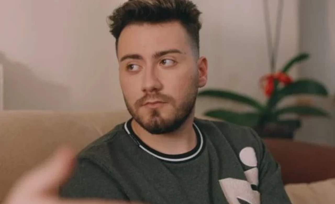 Ünlü fenomen Enes Batur gözaltına alındı! Enes Batur kimdir?