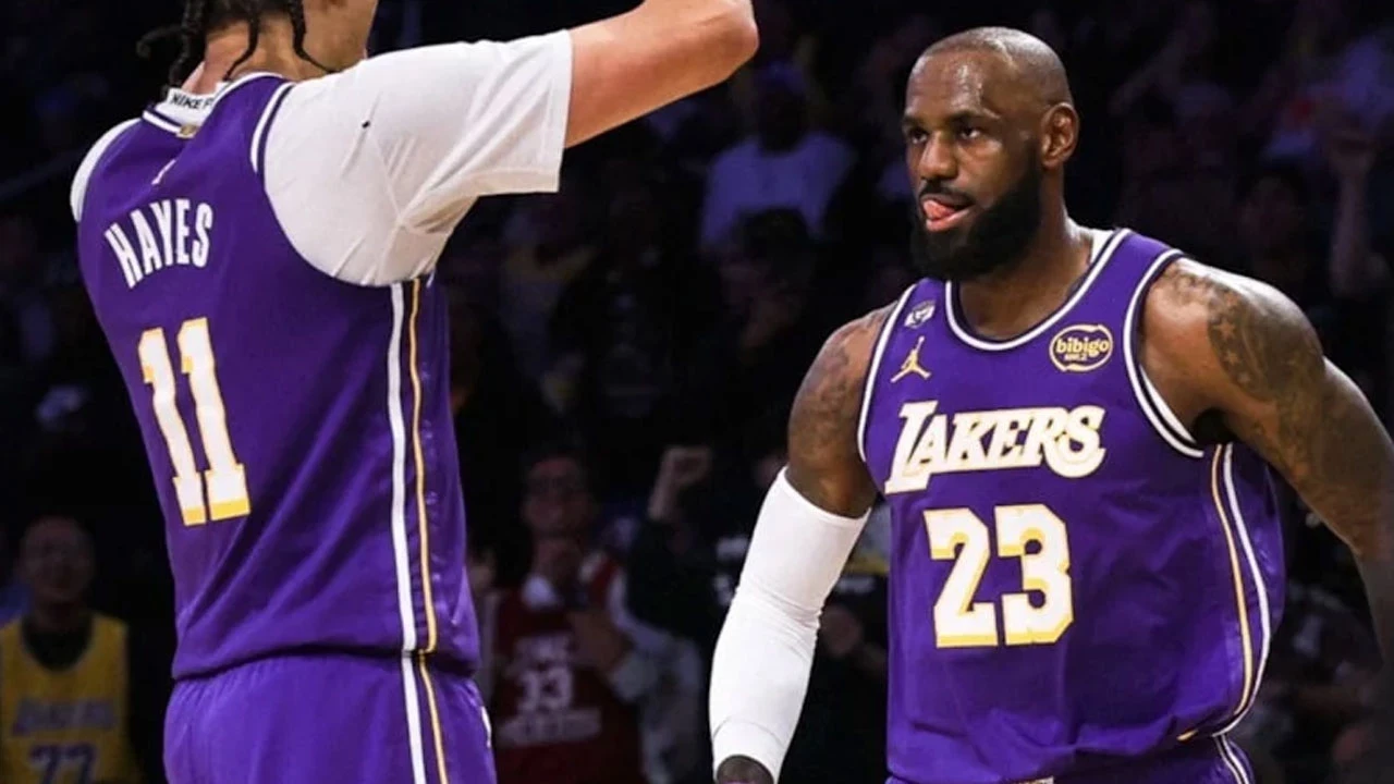 LeBron James NBA tarihine geçti: Lakers, Mavericks’i 124-104 mağlup etti
