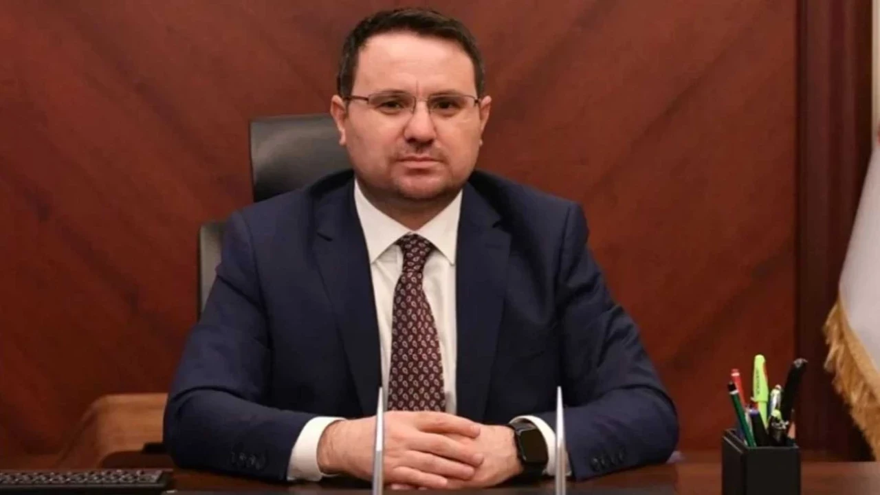 Akın Gürlek: 'Milletimize ve devletimize hizmete azimle devam edeceğiz'