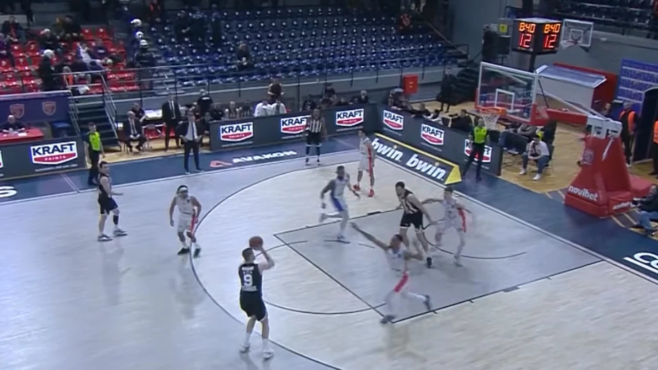 TBF'den Beşiktaş maçında Yunan taraftarların açtığı "çirkin" pankarta kınama