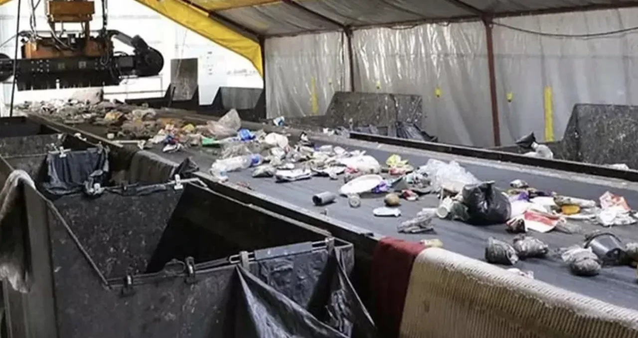 İzmir'de korkunç olay: Çöp ayrıştırma bandında yeni doğmuş bebek cesedi bulundu