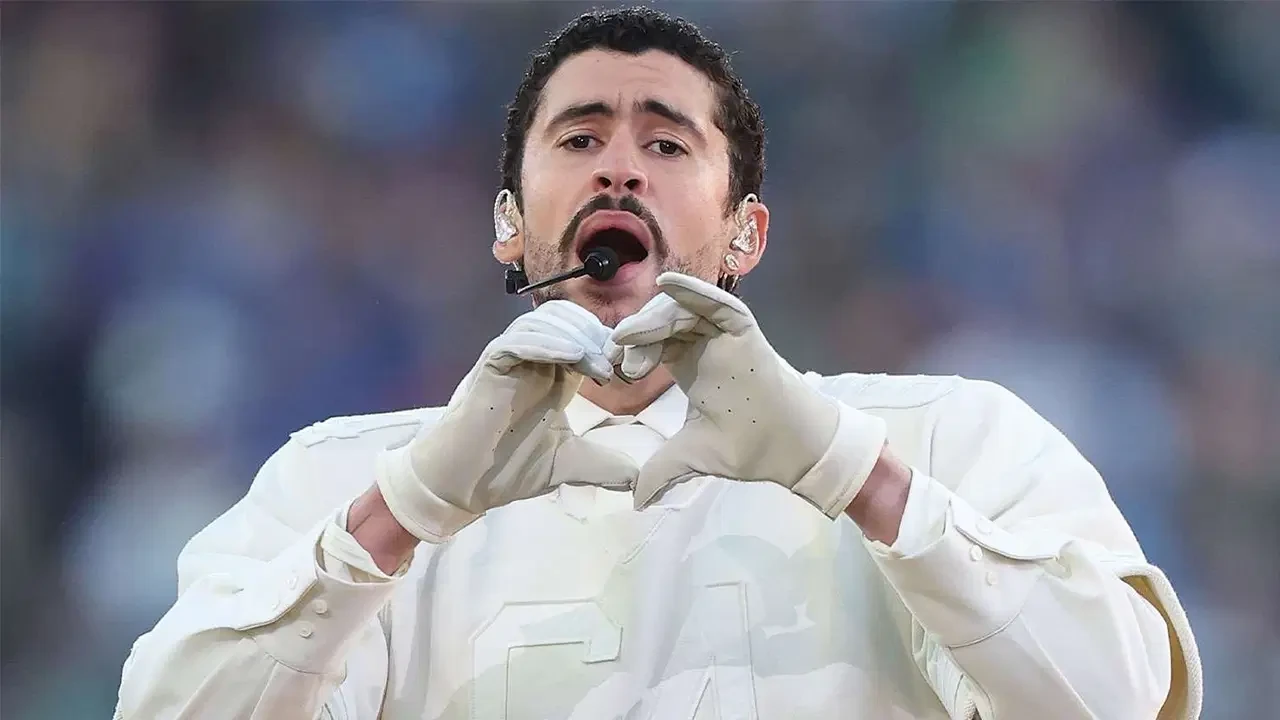 Super Bowl rekoru kıran Bad Bunny kimdir, nereli?