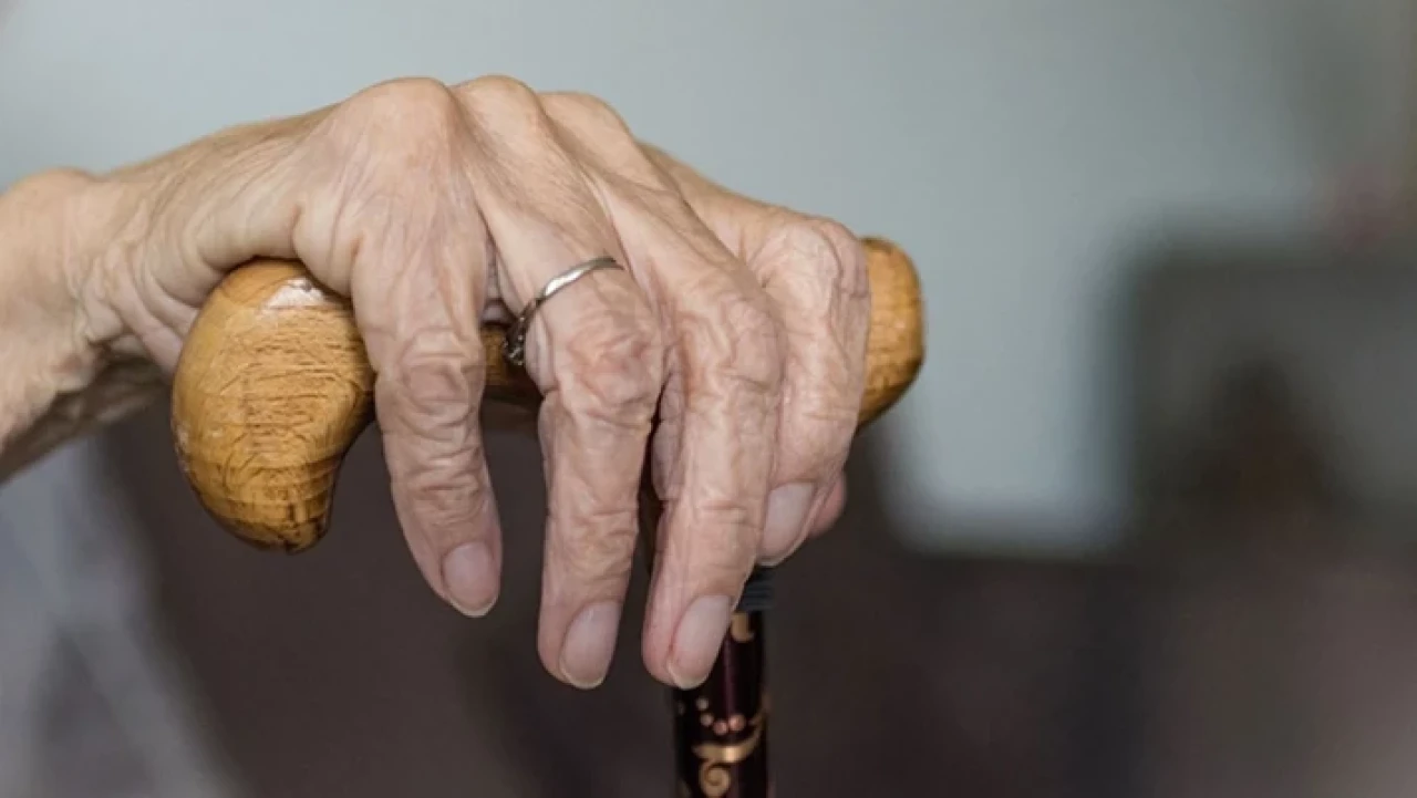 TÜİK verilerine göre 90 yaş üstü nüfus en fazla bakın hangi ilimizde..