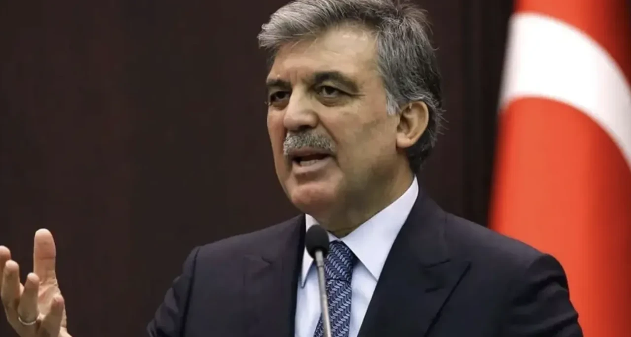 Barış Yarkadaş’tan çarpıcı iddia: 'Abdullah Gül CHP’nin adayı olabilir'