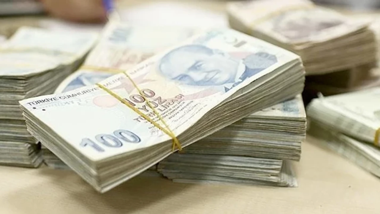 Merkezi yönetim bütçesi ocakta 214,5 milyar TL açık verdi