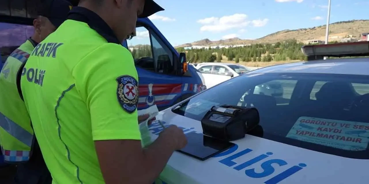 Araç Sahiplerine Şok! Aracınızı Kimin Kullandığına Dikkat Etmezseniz Ceza Yağabilir!