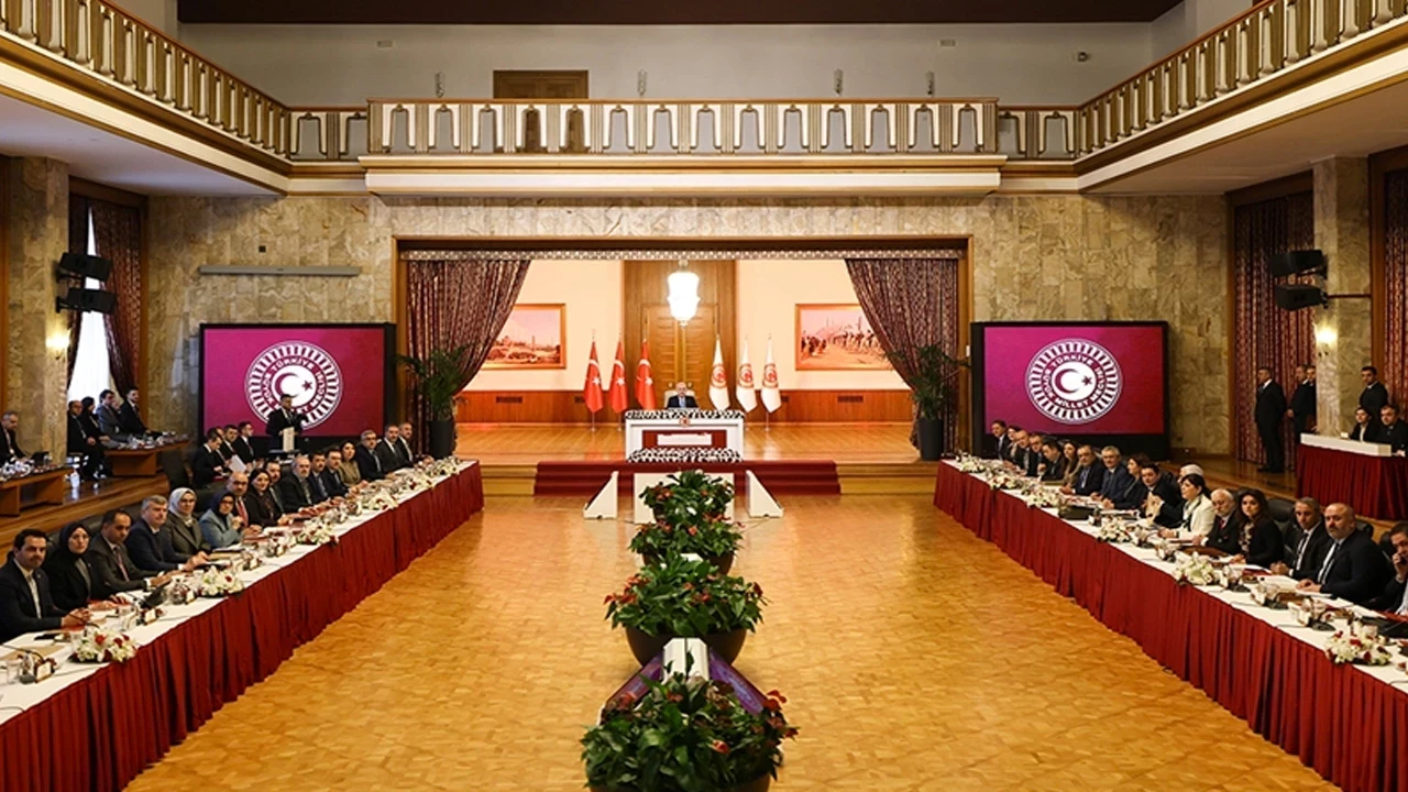 Terörsüz Türkiye raporu oy çokluğuyla kabul edildi: 47 kabul, 2 ret, 1 çekimser