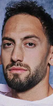 Görenler tanıyamadı! Hakan Çalhanoğlu tarzını değiştirdi