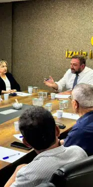 CHP İzmir'de 4 ilçe Başkanlığı'na yeni isimler görevlendirildi
