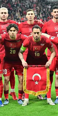 Filenin Sultanları'na destek paylaşımı tartışması! Milli futbolcuların sessizliği gündem oldu