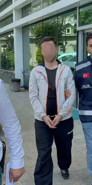 Samsun'da bir kişiyi bıçaklayan şüpheli çıkarıldığı mahkemece tutuklandı