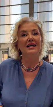 Ahbap soruşturması: Berna Laçin adliyeye ifade vermeye geldi