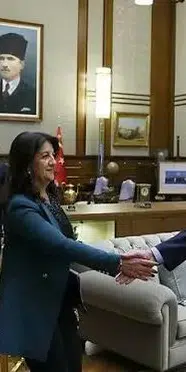 Cumhurbaşkanı Erdoğan, DEM Parti heyetiyle Külliye'de görüşüyor