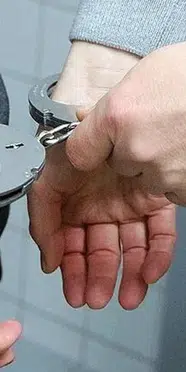 İstanbul’da Döviz Bürosundan 1,5 Kilogram Altın Çalan Çalışan Tutuklandı