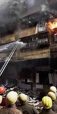 Hindistan’da gece yarısı otelde facia: 1’i çocuk 9 kişi hayatını kaybetti