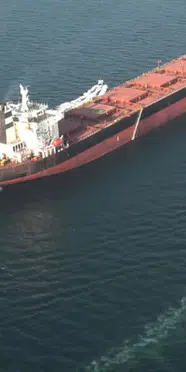 İran, BAE’ye ait petrol tankerini durdurdu