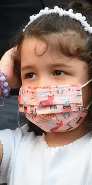Minik Berra hem lösemiyi yendi hem yeni yaşını kutladı