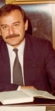 Eski CHP Genel Başkan Vekili Cevdet Selvi hayatını kaybetti