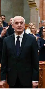 Macaristan'da devir teslim: Yeni Cumhurbaşkanı resmen belli oldu!