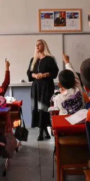 Kamuda çalışan ebeveynler 3 saat idari izinli sayılacak