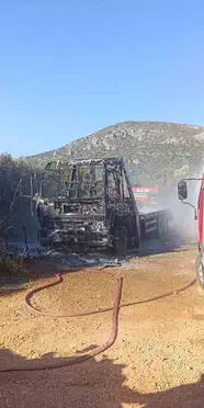 Datça’da kamyonet yandı: 2 şüpheli tutuklandı
