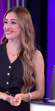 Var Mısın Yok Musun Berna kaç yaşında, hangi işi yapıyor? Kaç lira kazandı?