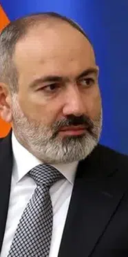 Ermenistan Başbakanı Nikol Paşinyan istifa etti