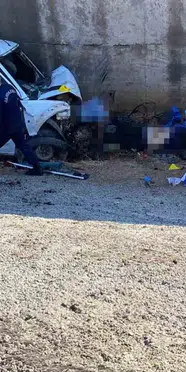 Nurdağı'nda araç şarampole uçtu: 2 kişi hayatını kaybetti