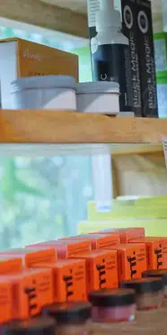 Kozmetik ürünlerinde gizli risk: Uzmanlardan içerik ve kullanım uyarısı