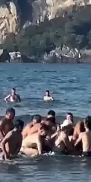 Boğulma tehlikesi geçirenlere yardım eden emekli imam hayatını kaybetti