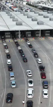 Yıllık izinleri bitti, dönüş başladı! Gurbetçiler sınır kapılarına akın ediyor