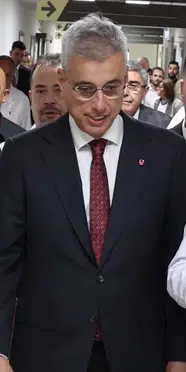 Bakan Memişoğlu Melih Meriç'i hastanede ziyaret etti