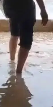 Adana'da şiddetli sağanak: Sokaklar göle döndü