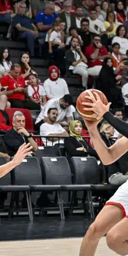 12 Dev Adam’dan Litvanya’ya 28 sayılık fark