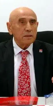 CHP'li Kaya'dan parti değiştirenlere sert tepki: "Görevinizden de ayrılacaksınız"