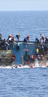 Tunus'ta göçmen teknesi battı: Ölü sayısı 8’e yükseldi
