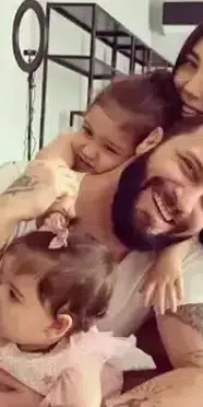 Şarkıcı Berkay üçüncü kez baba oluyor: Bebeğinin cinsiyetini açıkladı