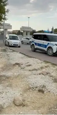 Kıskançlık kavgası kanlı bitti! 15 yaşındaki çocuk bıçaklandı