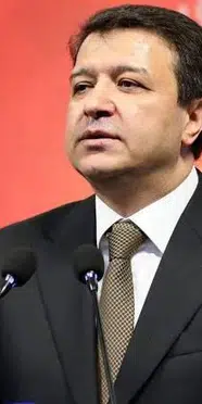 Mahmut Arıkan’dan vekil transferlerine tepki: "Siyasetteki simsar anlayışını ortadan kaldıracağız"