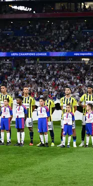 Fenerbahçe 18 yıllık hasreti bitirdi! Aziz Yıldırım’ın tribündeki hareketi gündem oldu