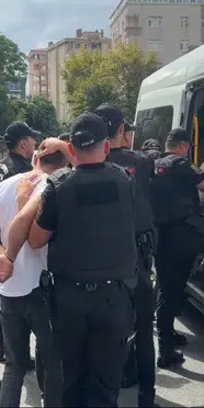 Fatih'teki döviz bürosunda çıkan silahlı kavgada 12 şüpheli adliyede